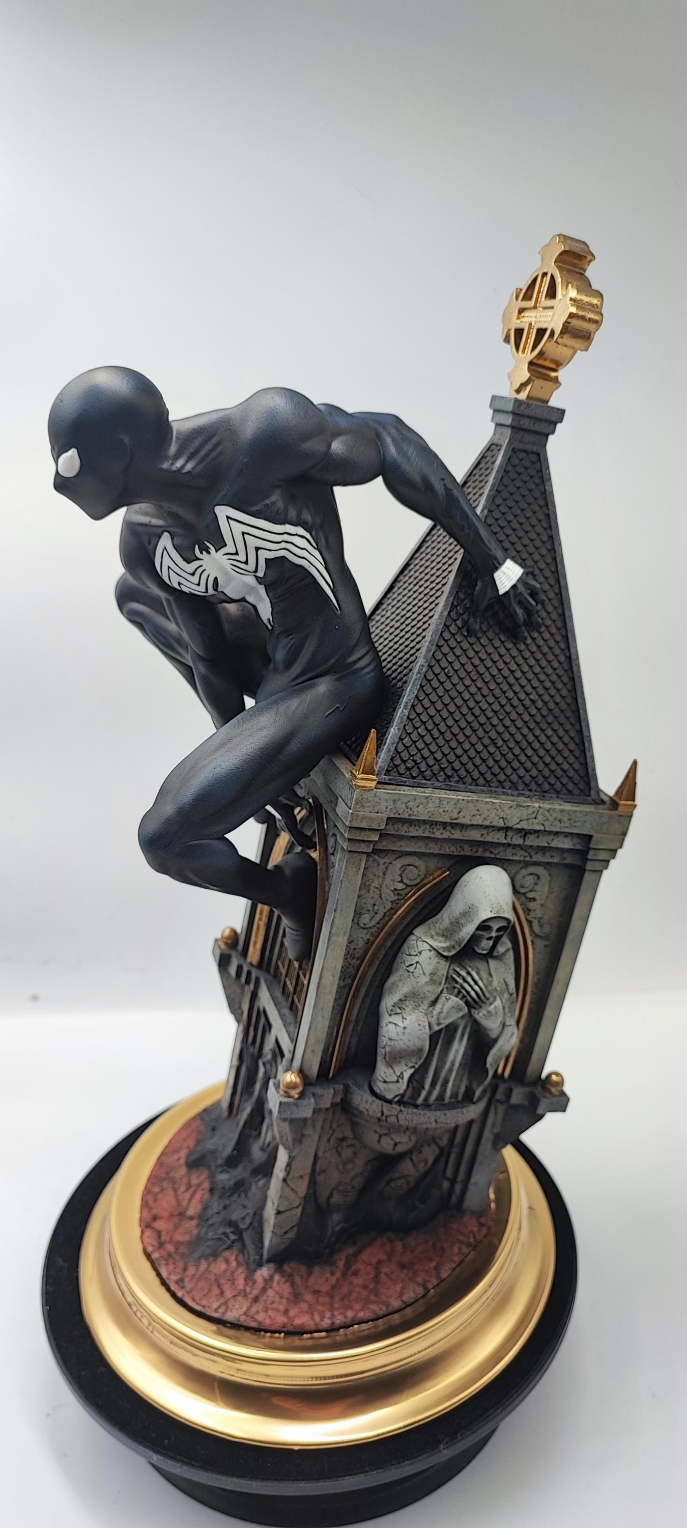 Symbiotic Hero 1:6 scale statue / hand painted