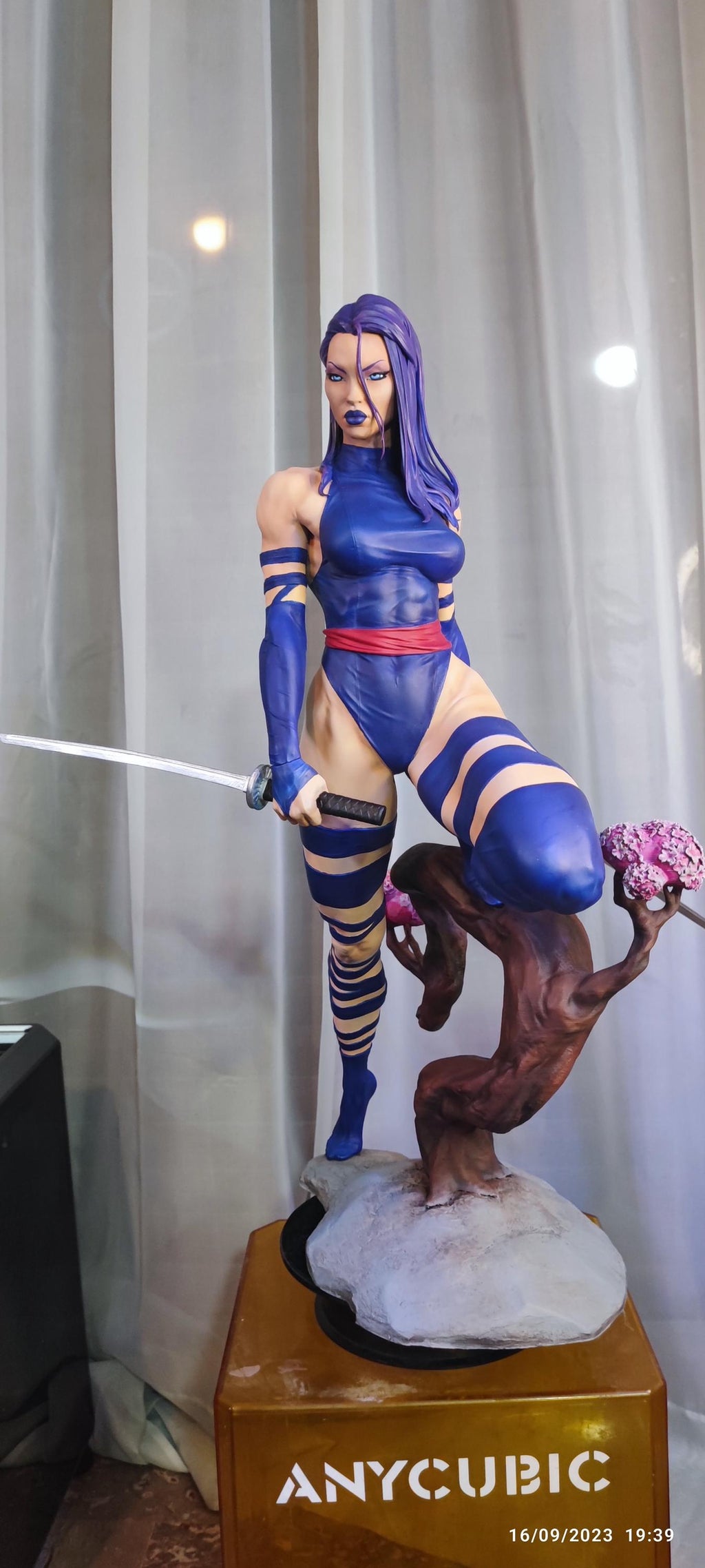 Purple Blade Heroine Figure Statue, Hand-Painted Resin Model