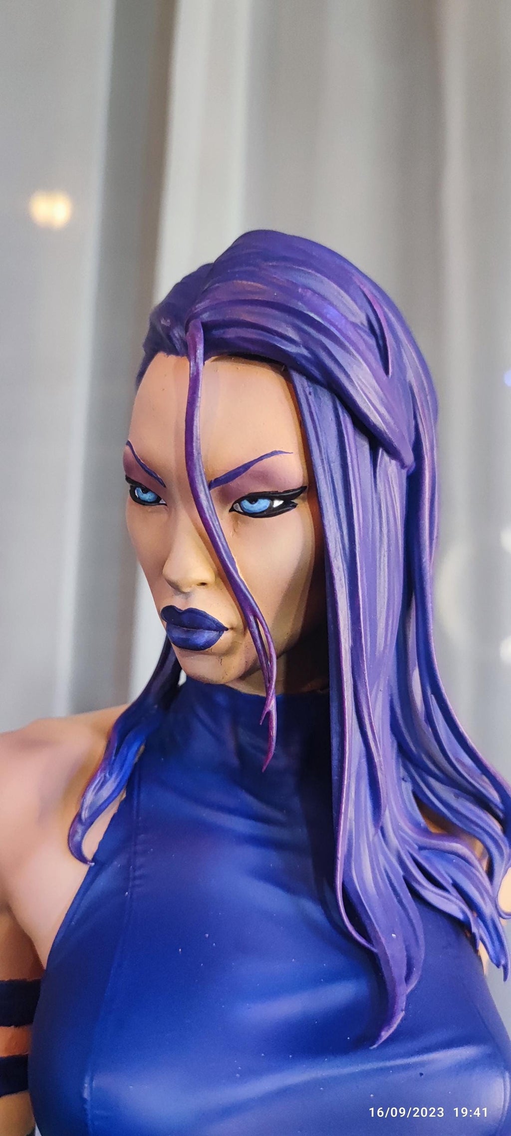 Purple Blade Heroine Figure Statue, Hand-Painted Resin Model