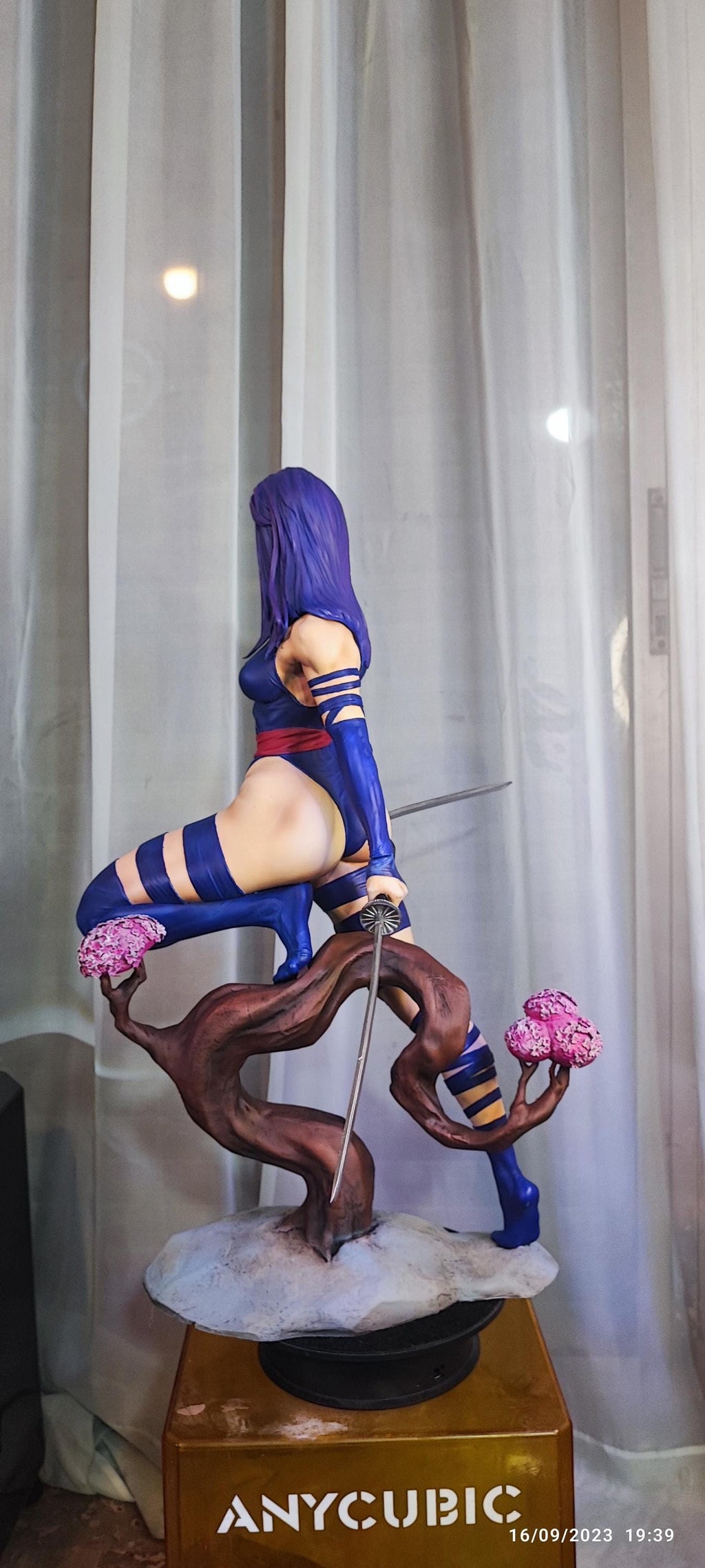 Purple Blade Heroine Figure Statue, Hand-Painted Resin Model
