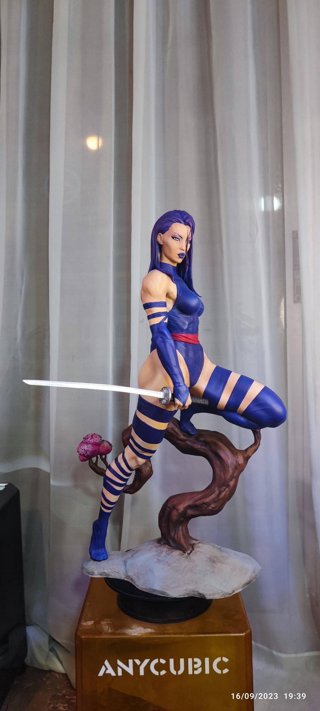 Purple Blade Heroine Figure Statue, Hand-Painted Resin Model