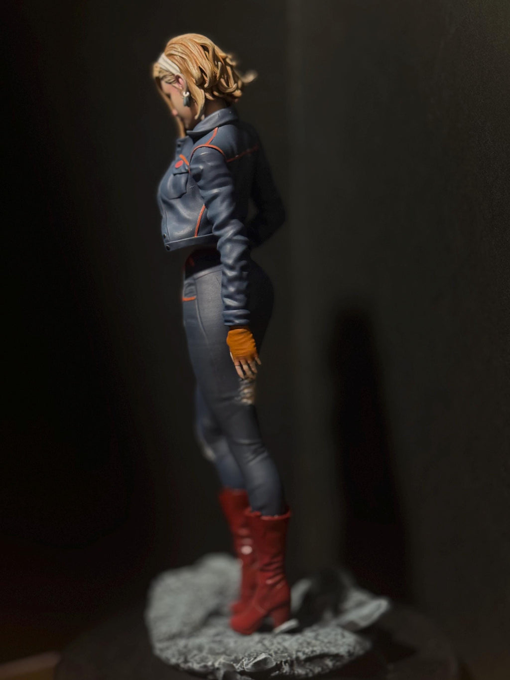 Blonde Android figure statue / hand painted