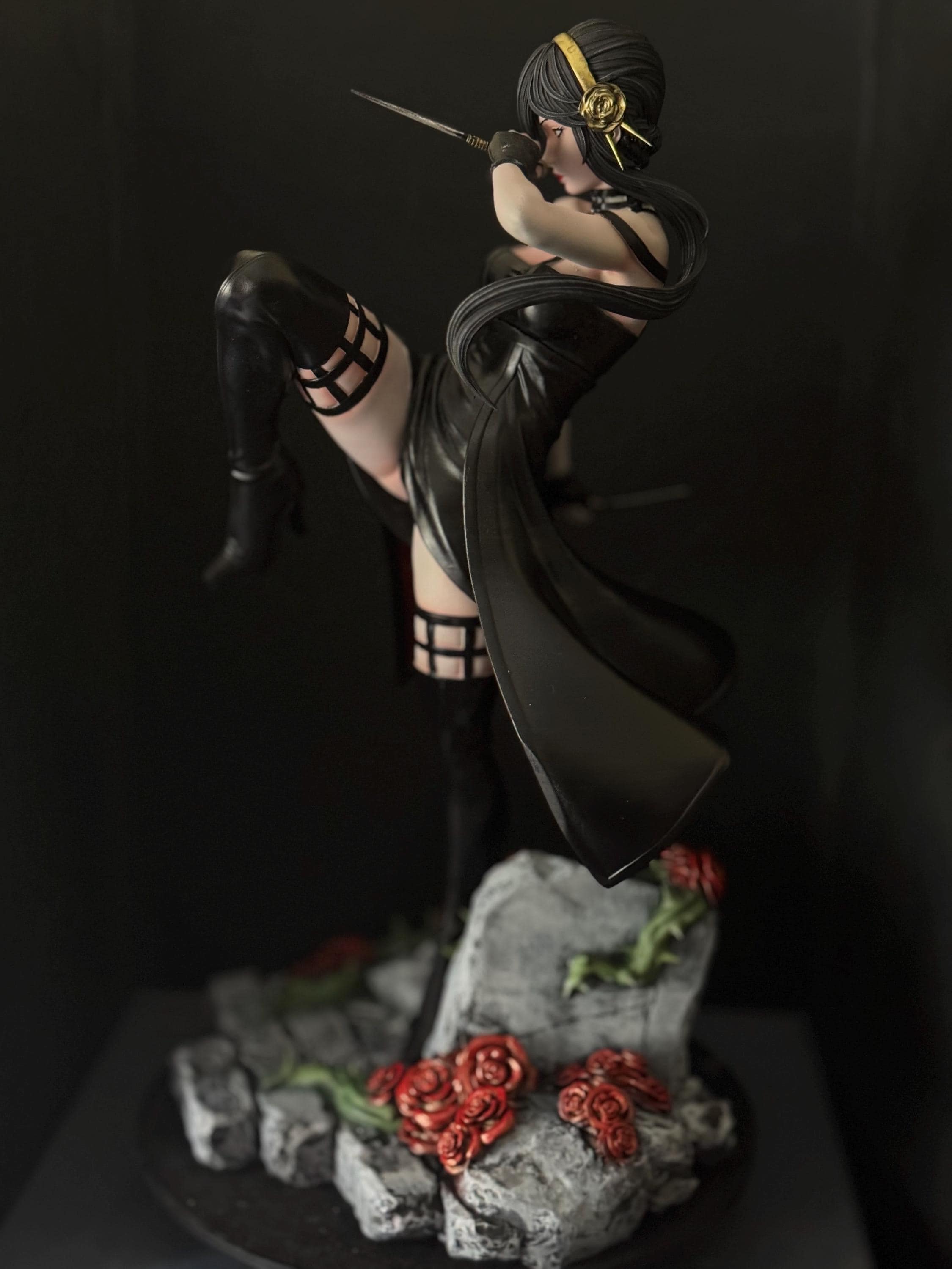 Deadly Beauty custom figure. scale 1/6