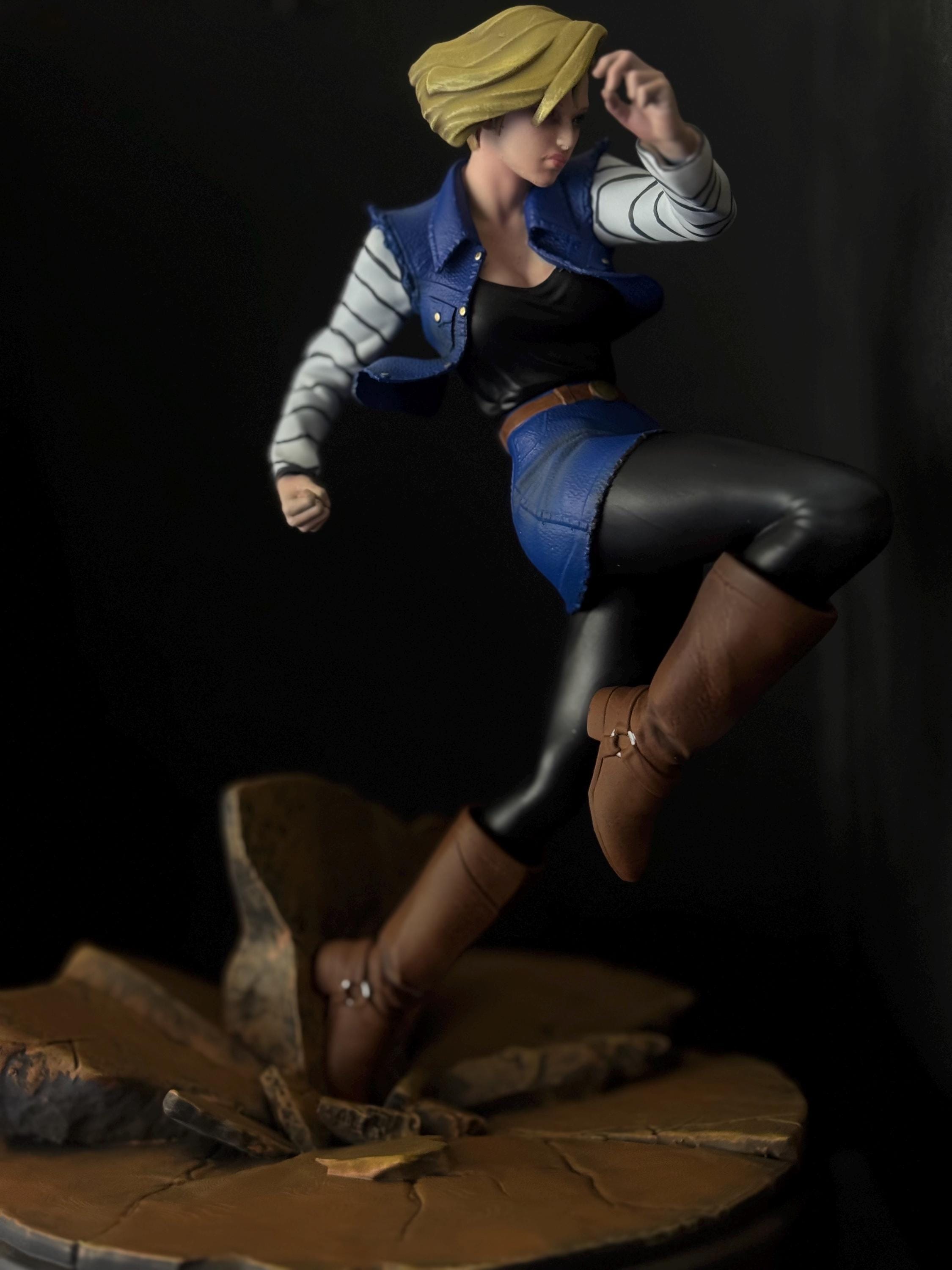 Blonde Warrior statue 1/6 / hand painted