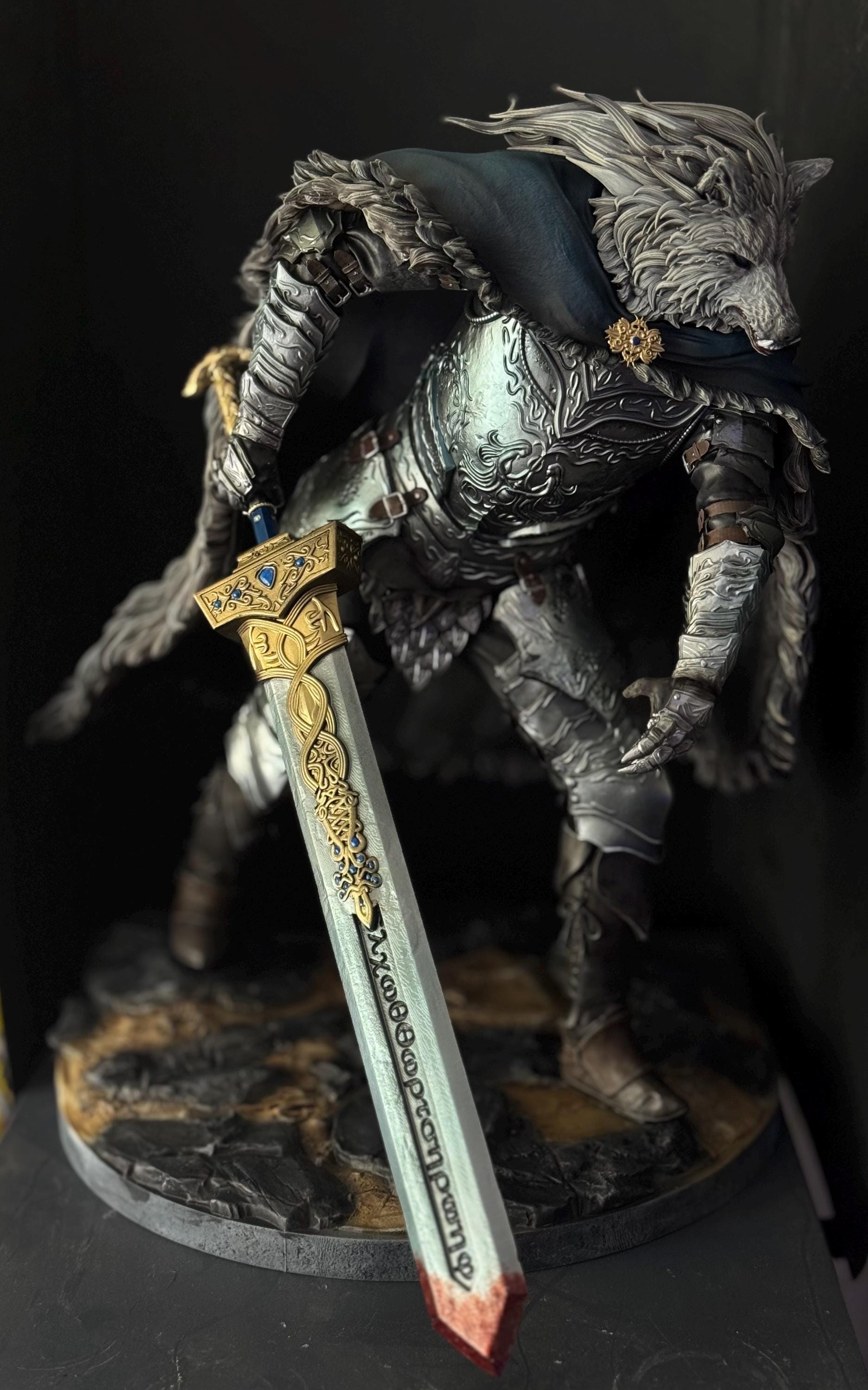 Custom Wolf-Helmed Warrior with Greatsword / hand painted