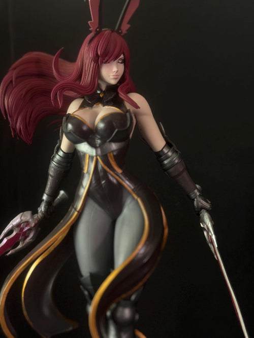 Armored Heroine Erza | custom figure | statue| 1/6 | 32cm hand painted
