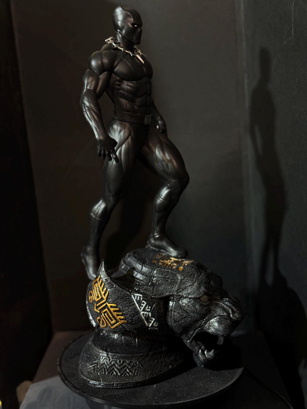Panther Guardian custom statue / hand painted
