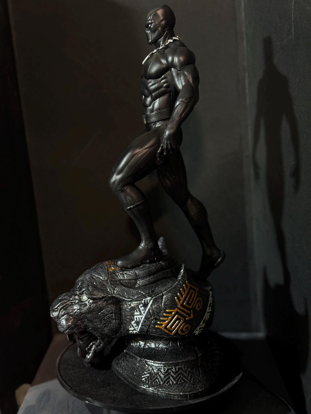 Panther Guardian custom statue / hand painted