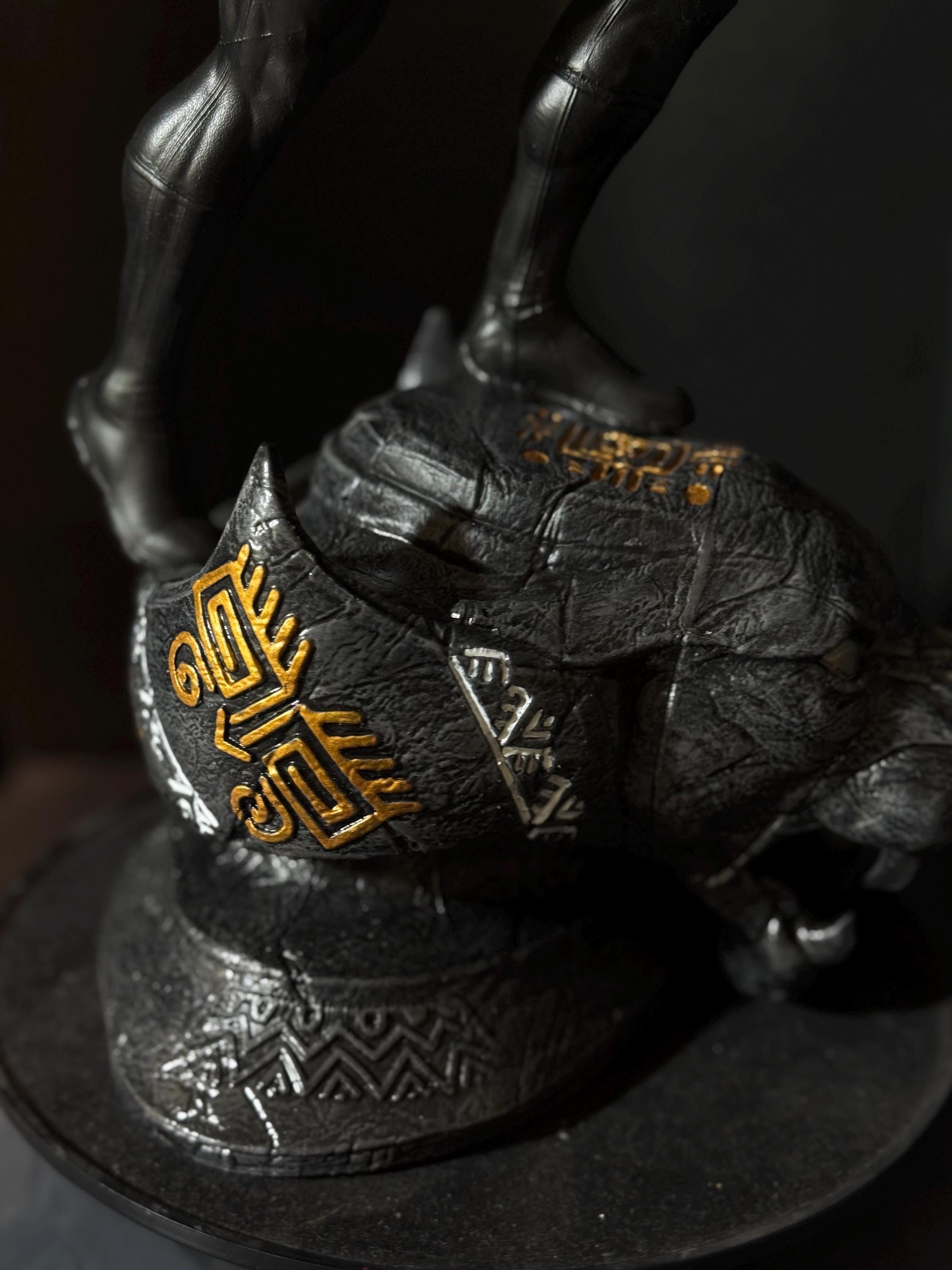 Panther Guardian custom statue / hand painted