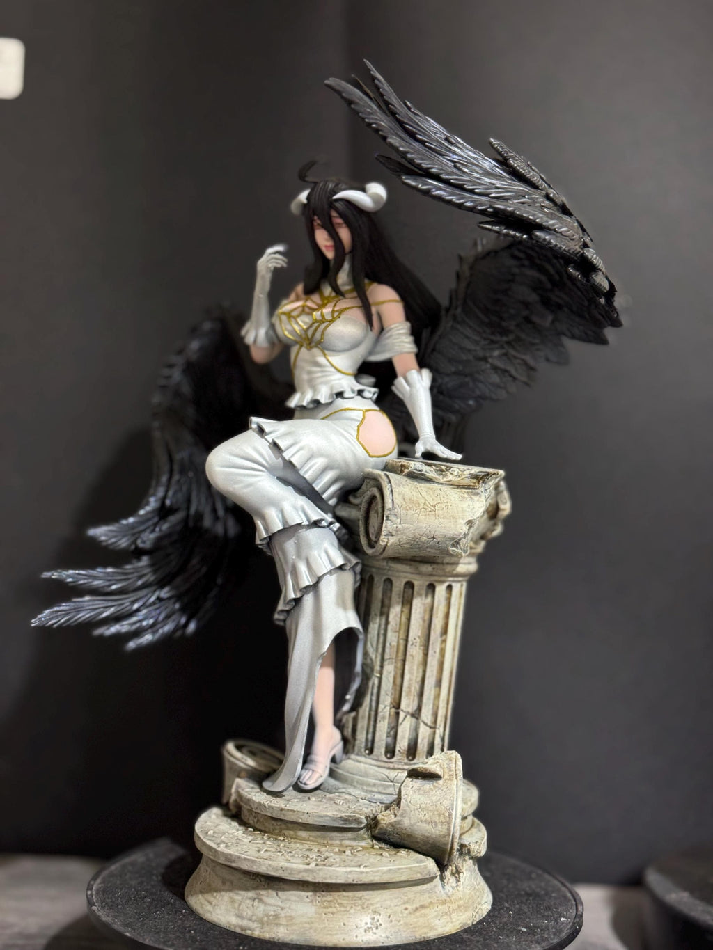 Elegant White Sorceress | Hand-Painted Collectible Statue | 1/6