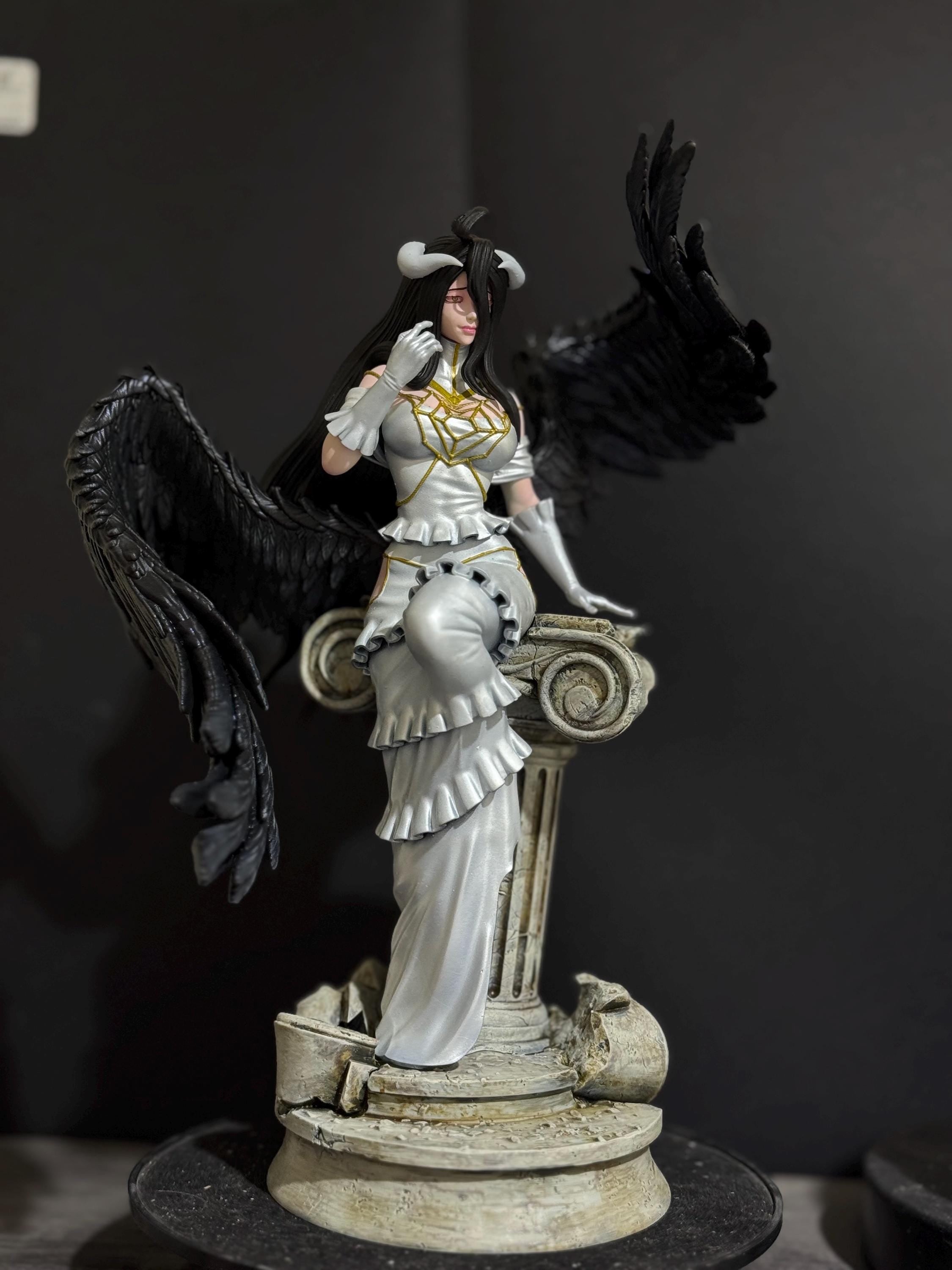 Elegant White Sorceress | Hand-Painted Collectible Statue | 1/6