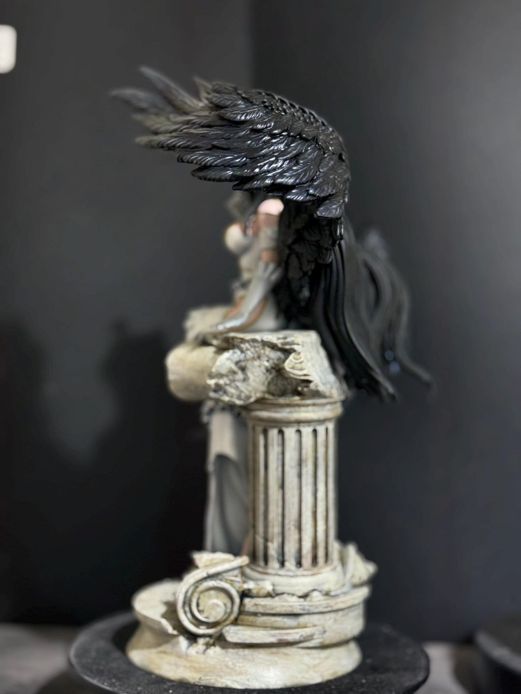 Elegant White Sorceress | Hand-Painted Collectible Statue | 1/6