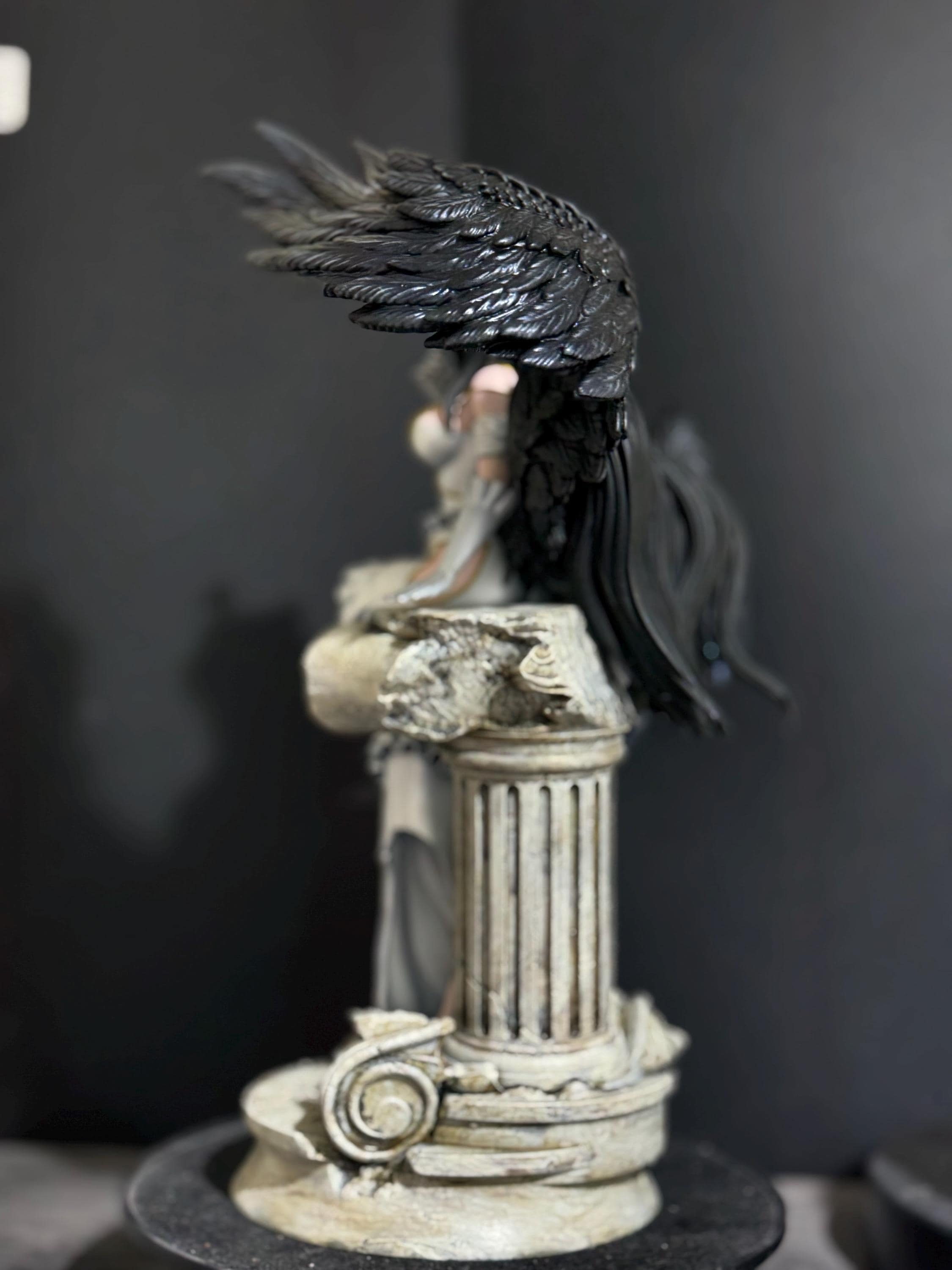 Elegant White Sorceress | Hand-Painted Collectible Statue | 1/6