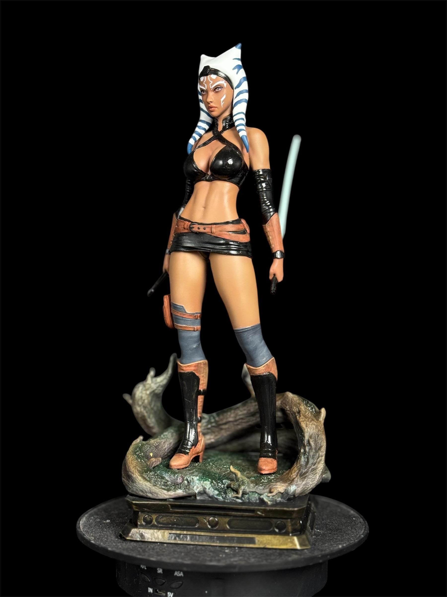 Custom Alien Warrior Woman Figurine – 1/6 Scale Hand Painted