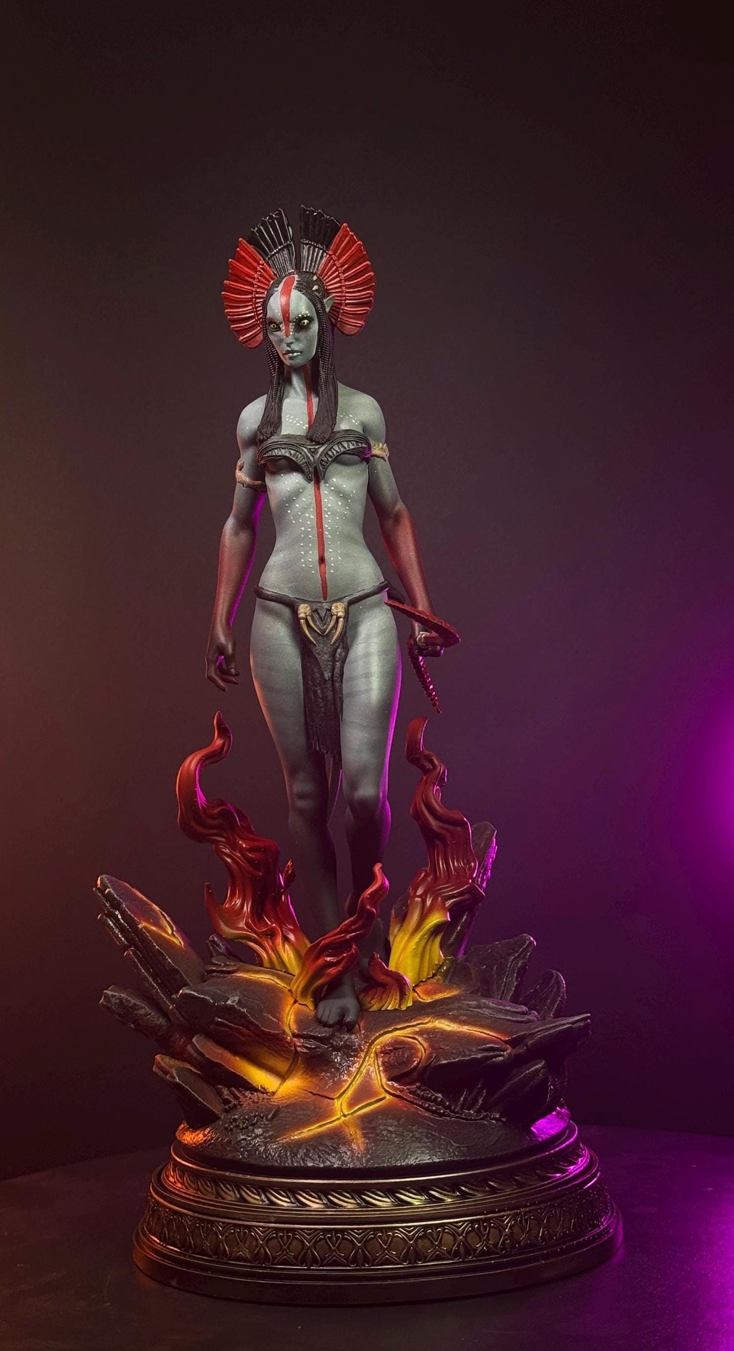 Dark Alien Priestess – Hand Painted Collectible 1/6 Display Statue