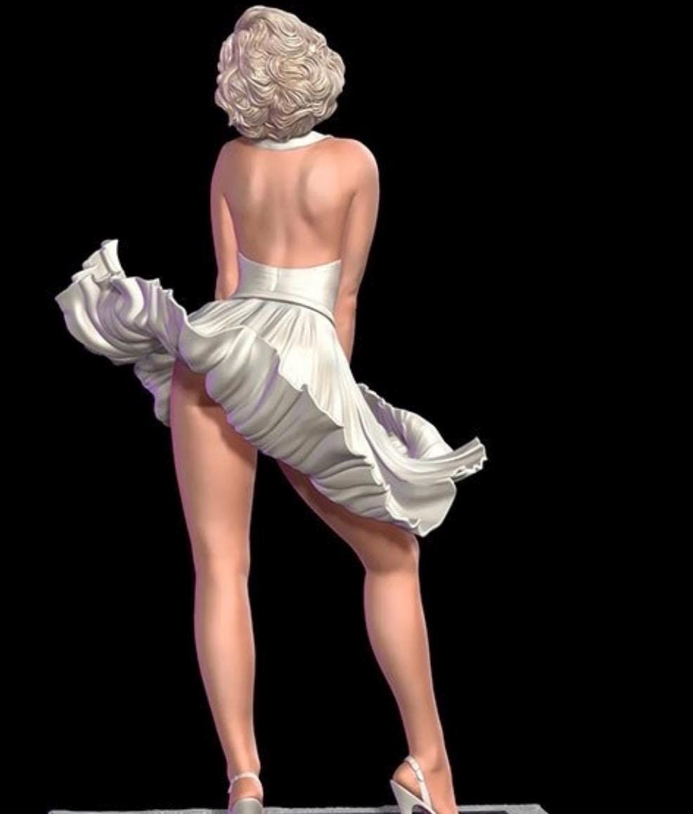 Marilyn Monroe figurine 1/6 scale, hand painted