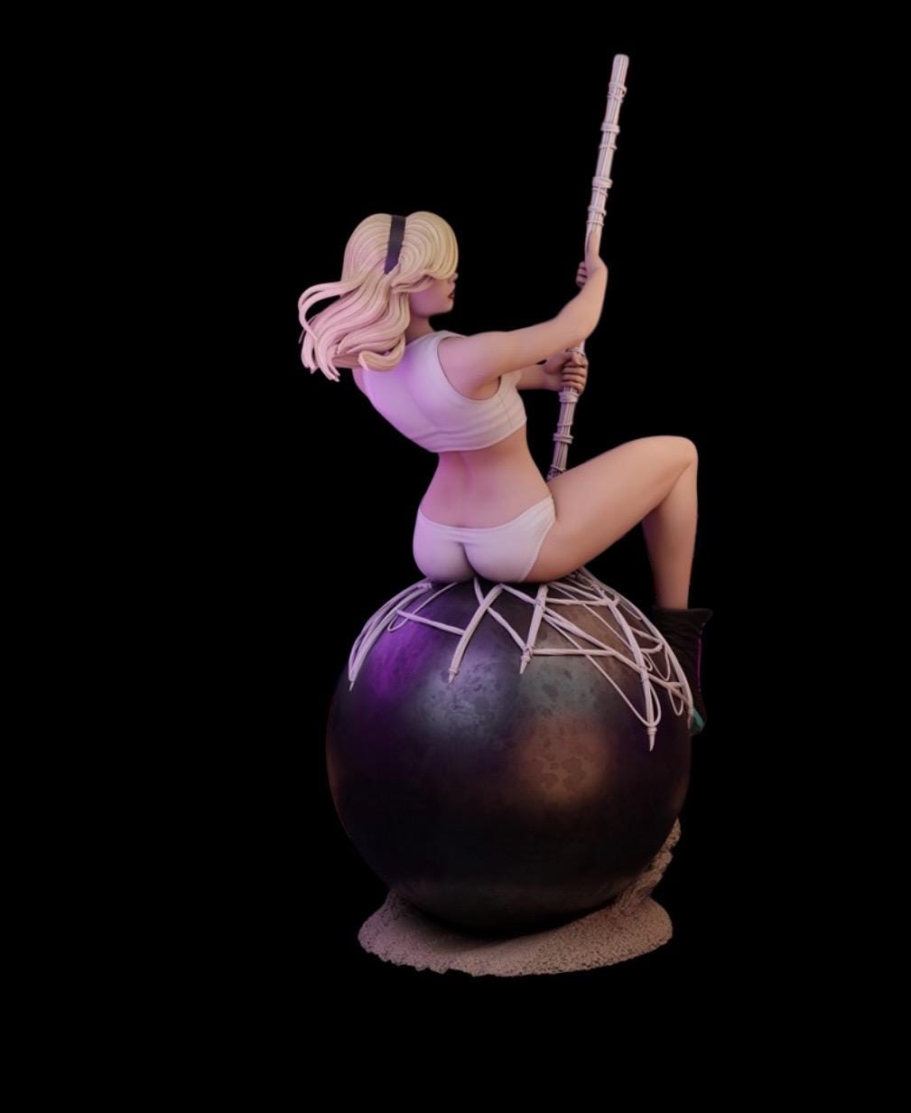 Blonde Pop Icon Custom Figurine | Hand Painted Resin Statue 1/6 Scale